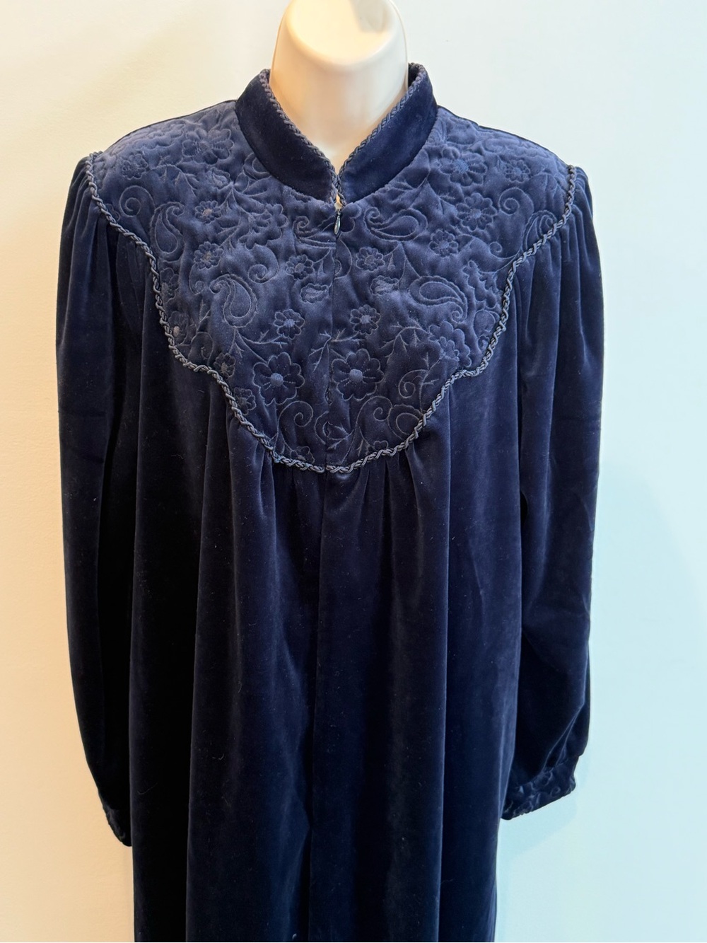 Vintage Jasmine Rose Embroidered Velvet Sleep Long Robe Navy Blue 1/2 Zip Size M